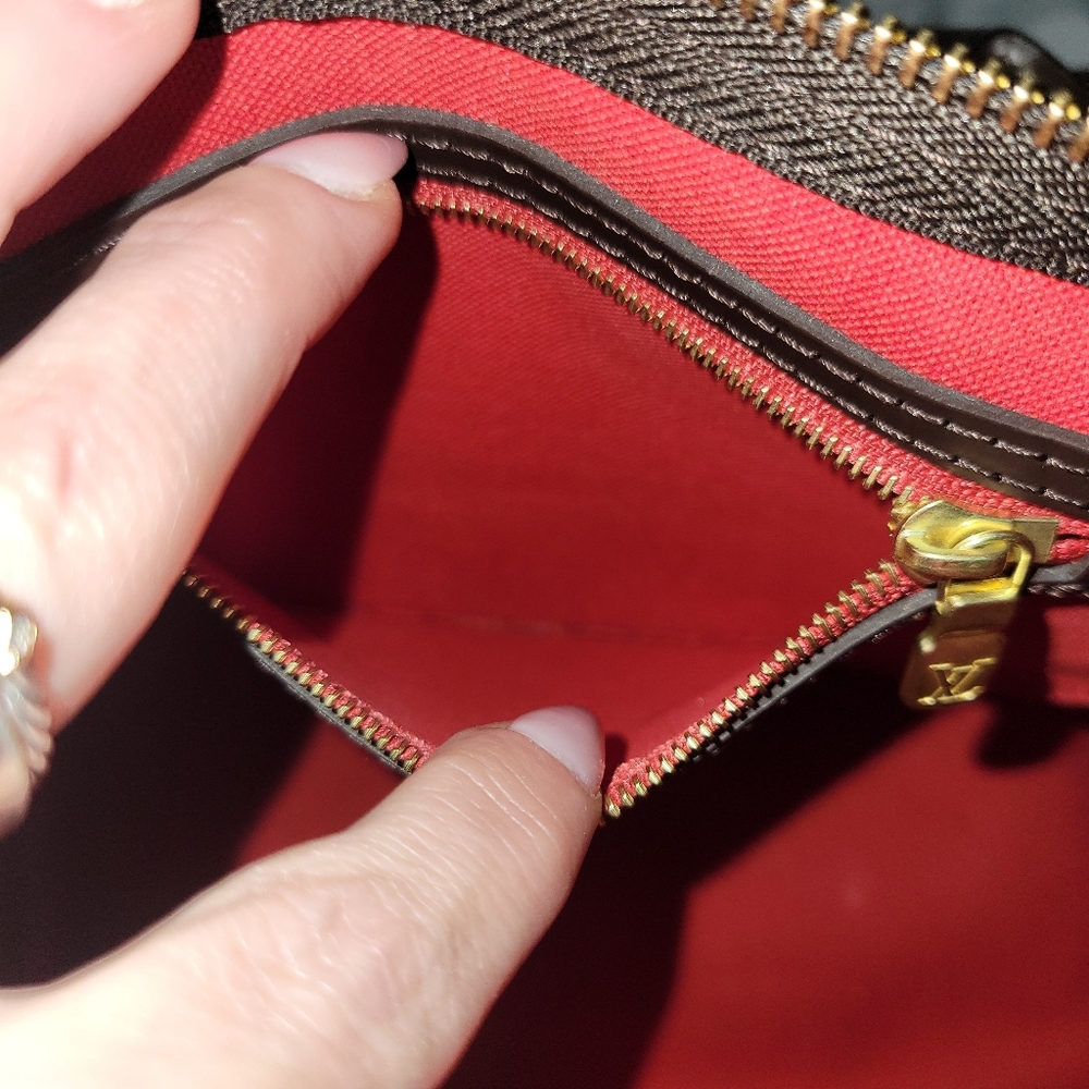 Louis Vuitton Speedy 25 Damier Ebene Bag - Picture 11 of 15
